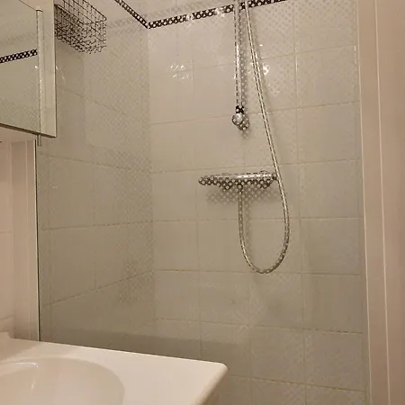 Duplex 4 Pieces Sud, 8 Pers, Balcon, Au Pied Des Pistes - Fr-1-455-2 Apartment *